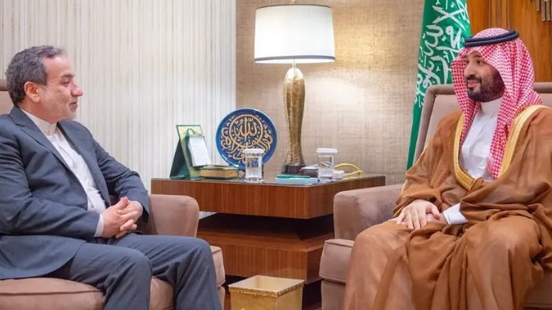 ولى العهد السعودي يلتقى بوزي ال