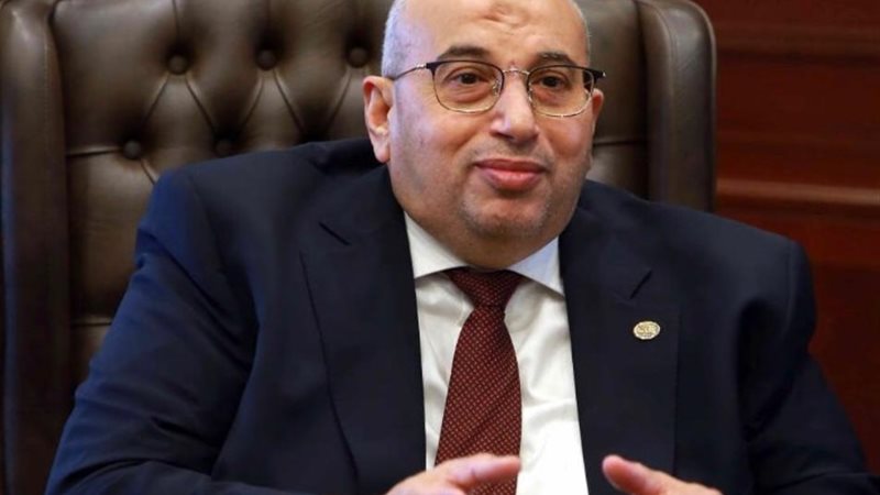 المحاسب الضريبي أشرف عبد الغني