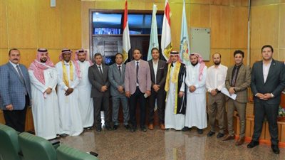 جامعة سوهاج تمنح الدكتوراه لخمسة وافدين من السعودية والأردن