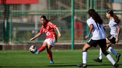 في التسعين، الأهلي يمارس هوايته المفضلة أمام دجلة بدوري السيدات