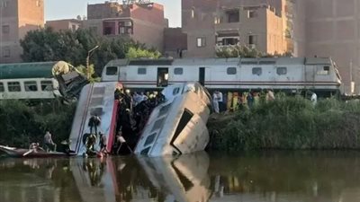 عودة حركة القطارات بعد رفع آثار حادث المنيا