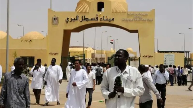 مغادرة عدد كبير من السودانيين