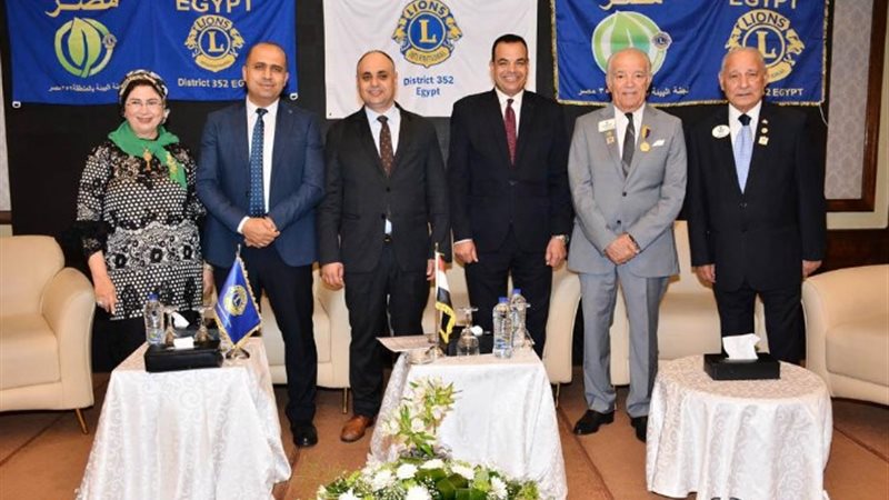 الدكتور إبراهيم درويش مسؤول عن لجنة البيئة بالمنطقة 352 مصر