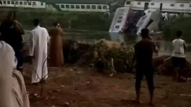 حادث تصادم قطارين بالمنيا