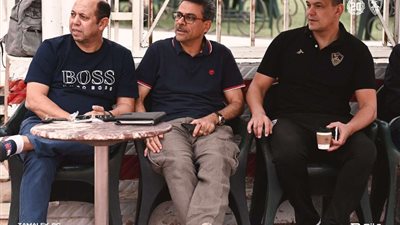 حضور أحمد سليمان وحسين السيد مباراة الزمالك وزد الودية استعدادا للسوبر