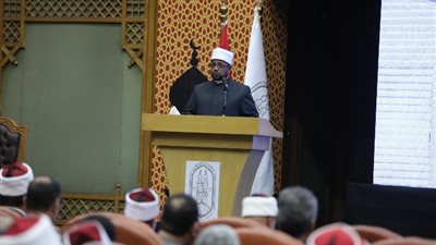 تعاون بين الأزهر والكنيسة، مجمع البحوث الإسلامية يطلق مبادرة «بالإنسان نبدأ»