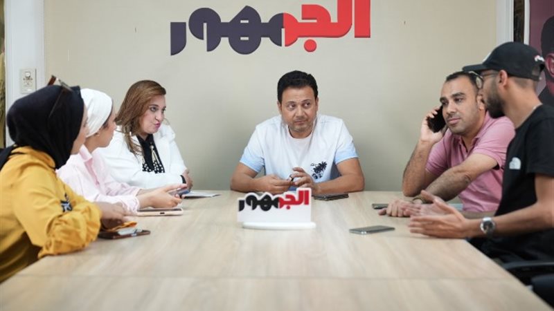 ندوة الفنان عمرو رمزي