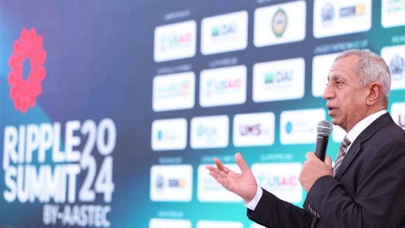 الدكتور إسماعيل عبد الغفار رئيس الاكاديمية