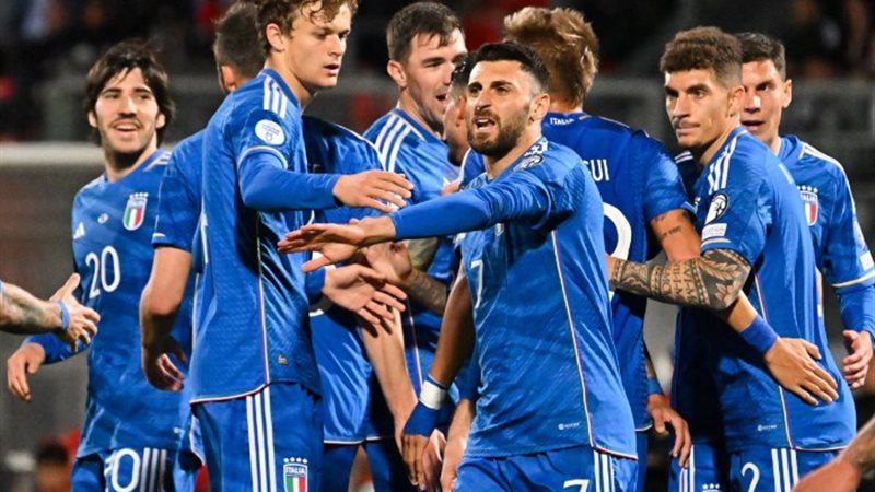 لاعبو منتخب إيطاليا