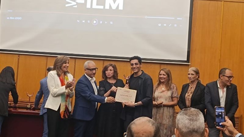 إلهام شاهين وسوسن بدر
