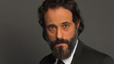 بدعم من موسم الرياض، تركي آل شيخ يعلن عن مسلسل جديد بطولة يوسف الشريف