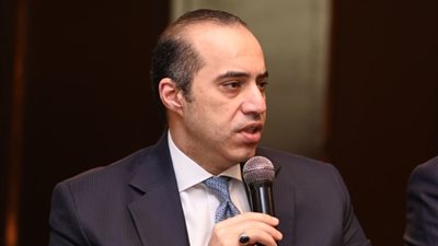 محمود فوزي: الحكومة حريصة على إصدار تشريع متوازن بين أطراف علاقات العمل