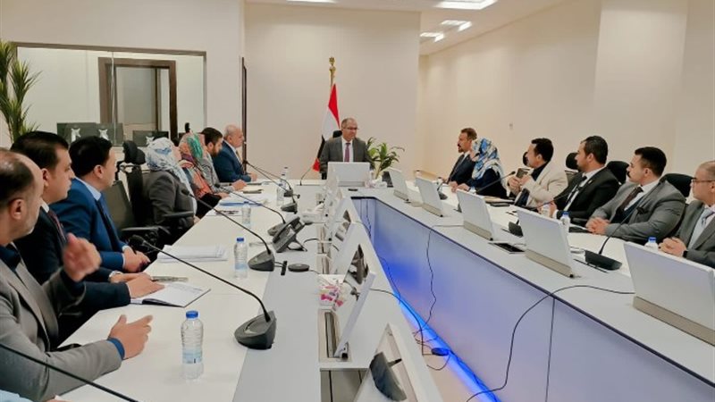 جانب من اجتماع وزارة الإسكان