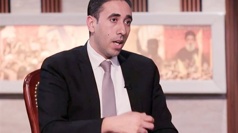 محمد خيري الباحث في الفلسفة السياسية