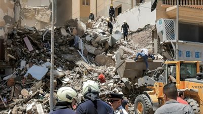 قاضى المعارضات يأمر بتجديد حبس مالك عقار أرض الجولف المنهار