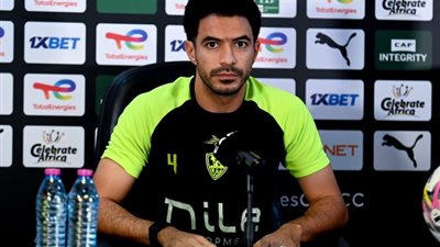 عمر جابر وجوميز يحضران مؤتمر مباراة الزمالك وبيراميدز في السوبر المصري