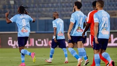 صبحي أساسي وإكرامي على 
