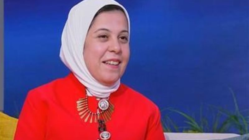 الدكتورة آمال إمام