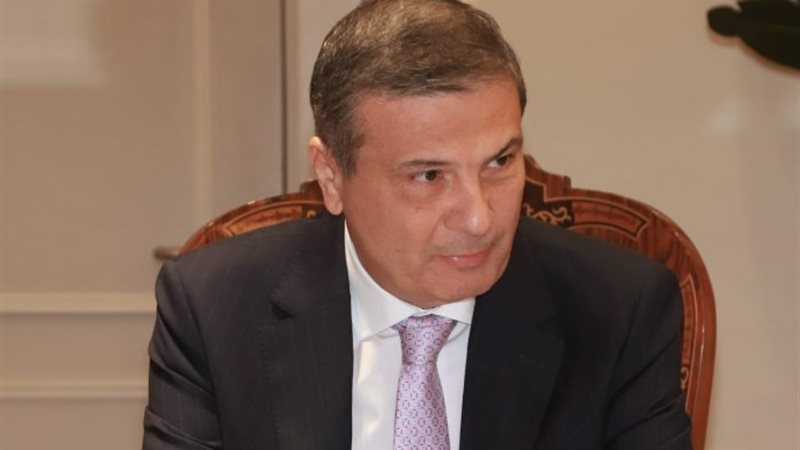 وزير الزراعة واستصلاح الأراضي