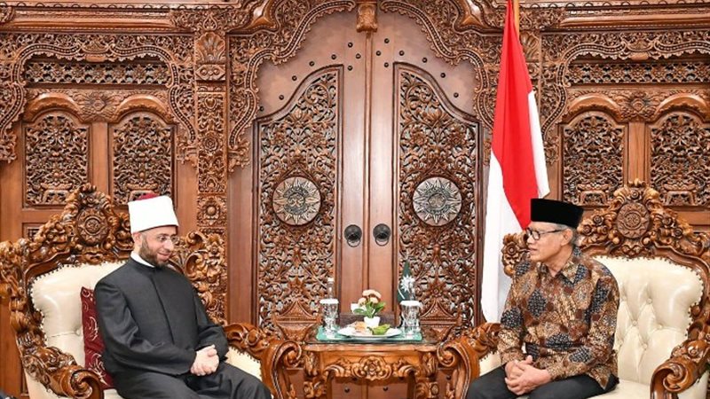 الدكتور أسامة الأزهري، وزير الأوقاف