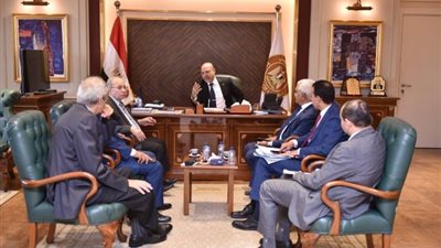 توجيه عاجل من وزير العمل بشأن 5 ملايين عامل (تفاصيل)