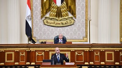 «عايزين أخلاق»، وزير التعليم يطلق رؤية جديدة لتدريس الدين