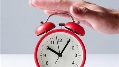 في هذا الموعد، أخر ساعتك 60 دقيقة لما توصل عند الساعة 12:00 صباحًا