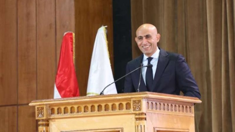 محمد عبد اللطيف، وزير التربية والتعليم والتعليم الفني
