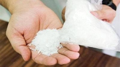 ضبط مسجل خطر بحوزته أيس وحشيش في الجيزة