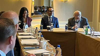 وزير الاستثمار يبحث مع صناديق أمريكية جذب المزيد من  الاستثمارات لمصر