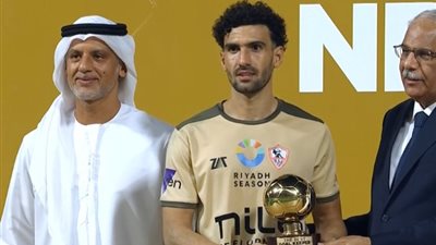 «محمد عواد» يتوج بجائزة أفضل حارس في بطولة السوبر المصري 2024