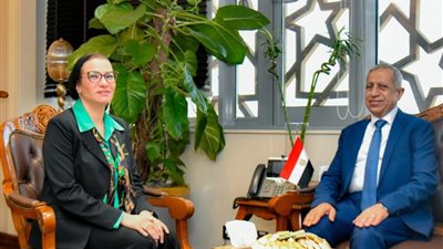 وزيرة البيئة: إطلاق تطبيقات إلكترونية للحد من الكربون باستخدام الذكاء الاصطناعي