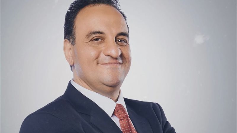 هشام إسماعيل