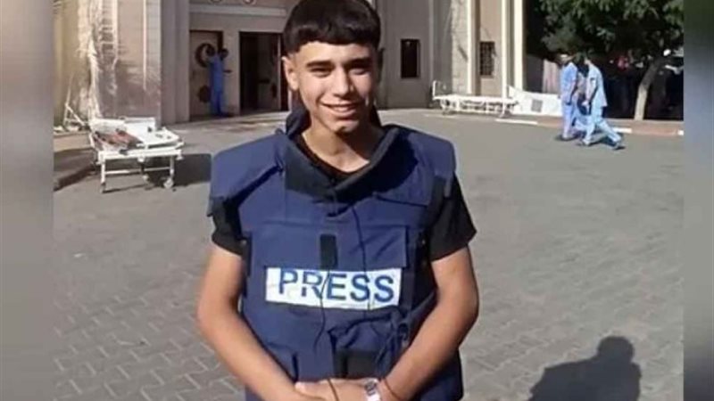 الناشط الفلسطيني عبد الرحمن بطاح، والمشهور بعبود بطاح