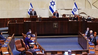 الكنيست يصادق على تشريع يحظر عمل الأونروا داخل إسرائيل