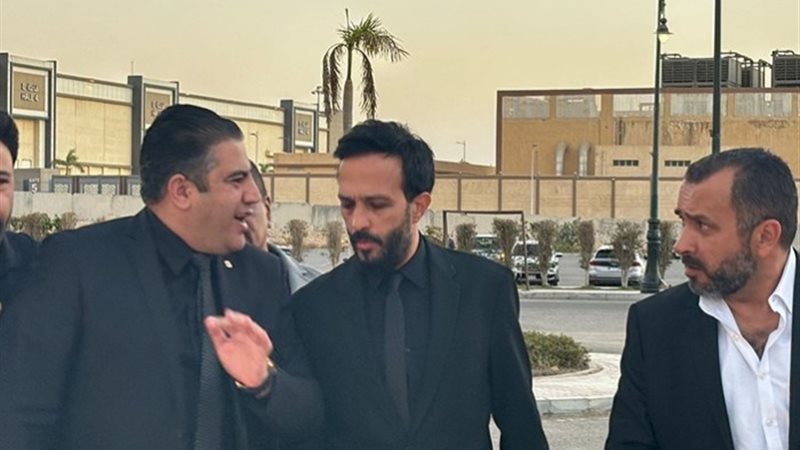 عزاء والدة أحمد عصام