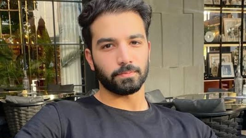 حازم إيهاب