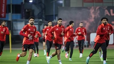 طبيب الأهلي يؤكد غياب النجم المغربي عن مباراة سيراميكا غدًا بالدوري