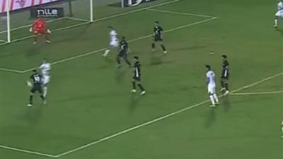 رئيس البنك الأهلي: الزمالك فاز بركلة جزاء غير صحيحة