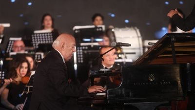 الموسيقار الكبير عمر خيرت يقدم حفلين بدار الأوبرا ديسمبر المقبل
