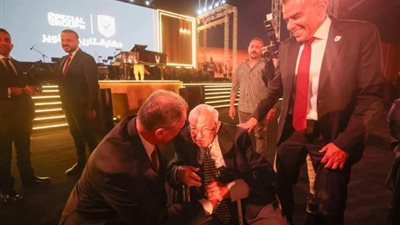 الأهلي يدفع بمرشح ضد 