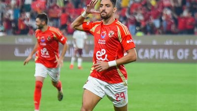 طاهر يسجل الهدف الخامس للأهلي في مرمى سيراميكا كيلوباترا