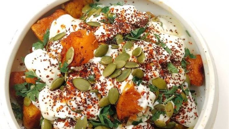 سلطة يقطين بصوص الزبادي