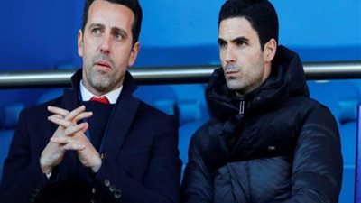 رحيل صانع ألعاب فريق الأحلام، إيدو جاسبر يغادر أرسنال متوجا بالإنجازات