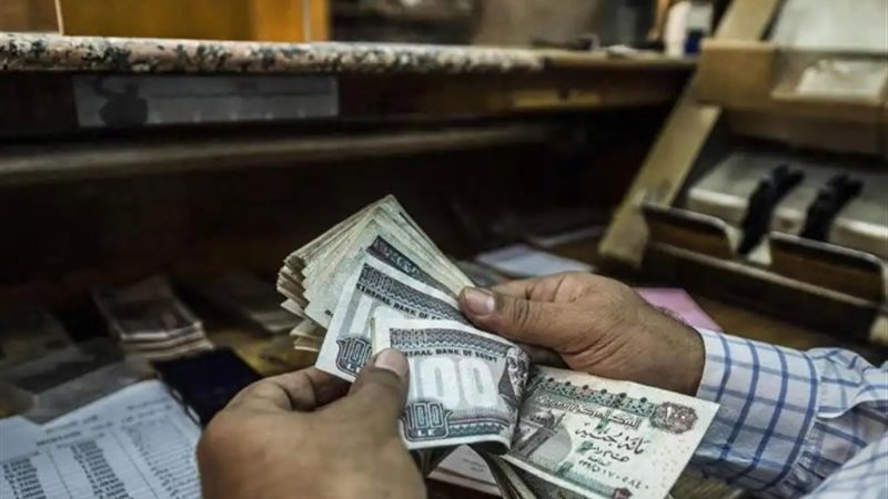 زيادة المرتبات والمعاشات