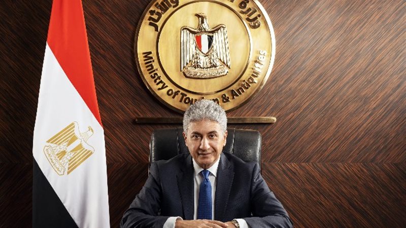 شريف فتحي وزير السياحة والآثار