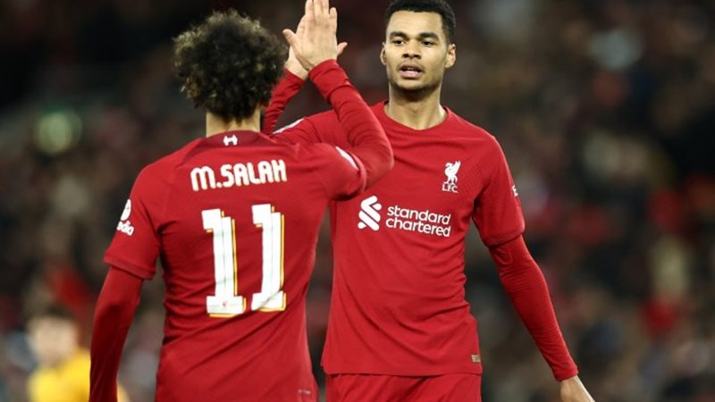 جاكبو ومحمد صلاح