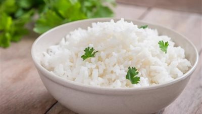 رزق وخير وعلاقات جديدة، دلالات تفسير حلم أكل الأرز في المنام
