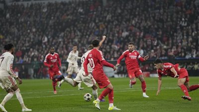 شوط أول سلبي بين بايرن ميونخ وبنفيكا في دوري أبطال أوروبا