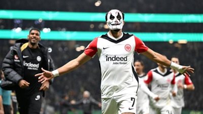 الدوري الأوروبي، فرانكفورت يعبر سلافيا براج بهدف عالمي لـ«مرموش» (فيديو)